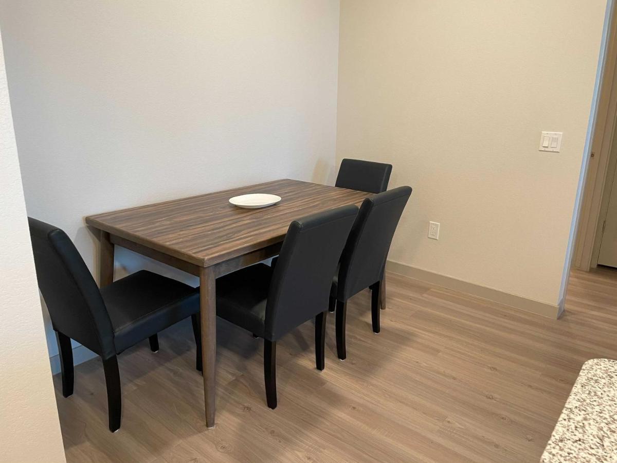 Stay Gia New Modern 1 Bedroom Apartment With Swimming Pool & Gym At Grayson Place Goodyear Exterior photo
